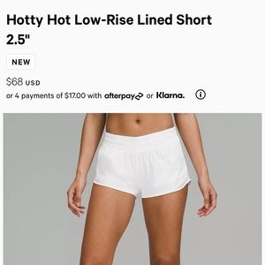 Lululemon Hotty Hot Low Rise Shorts